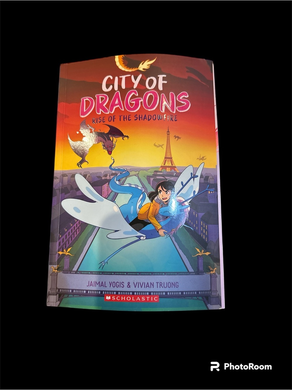 Book: City of Dragons Rise of the Shadowfire Brand New Graphic Novel